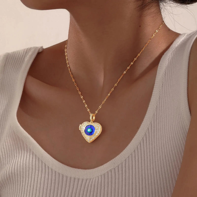 Relicário Olho Grego com Foto Personalizada